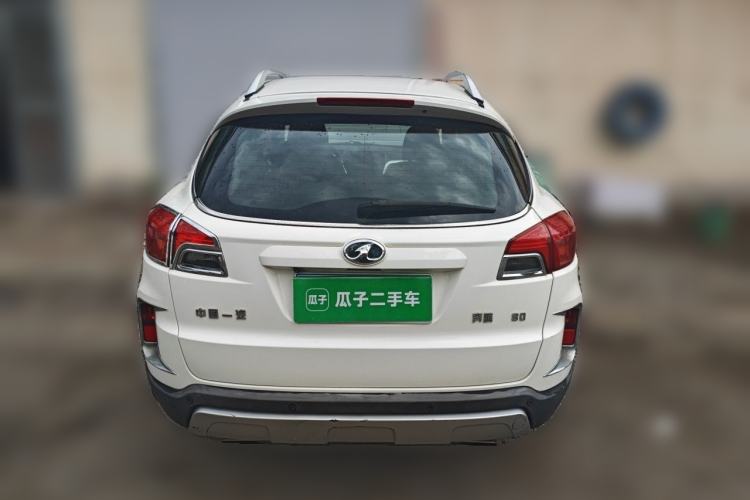 Used Bestune X80 2013 2.0L manual luxury version Rear