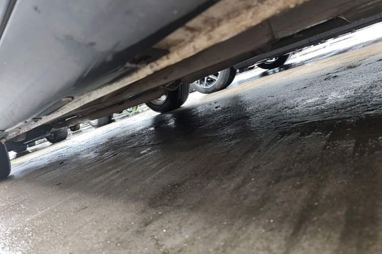 Used Bestune X80 2013 2.0L automatic comfort version Right Side Sill