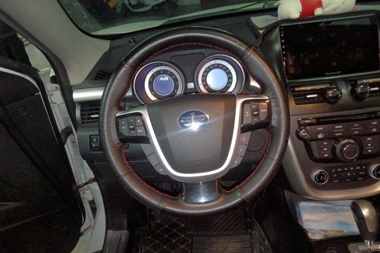 Used Bestune X80 2013 2.0L automatic luxury version Steering Wheel