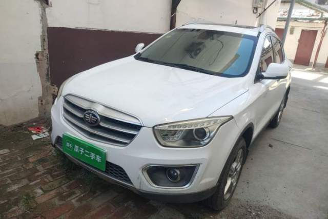 Used Bestune X80 2013 2.0L manual luxury version