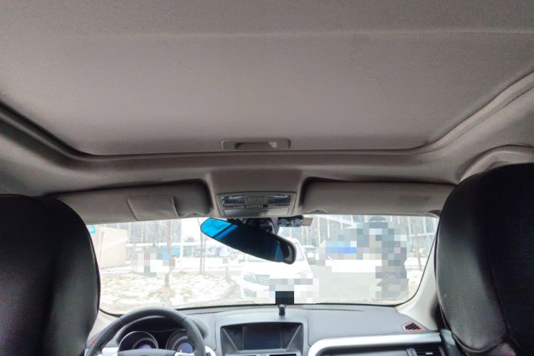 Used Bestune X80 2013 2.0L automatic comfort version Headliner