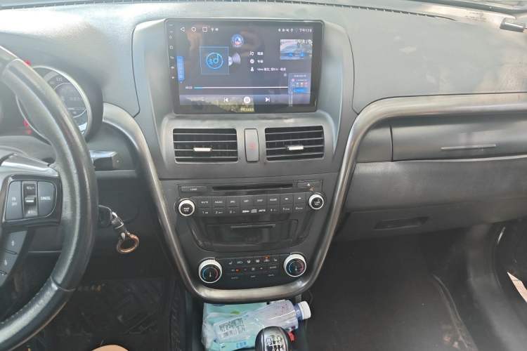 Used Bestune X80 2015 2.0L Manual Luxury Edition Audio And AC Panel