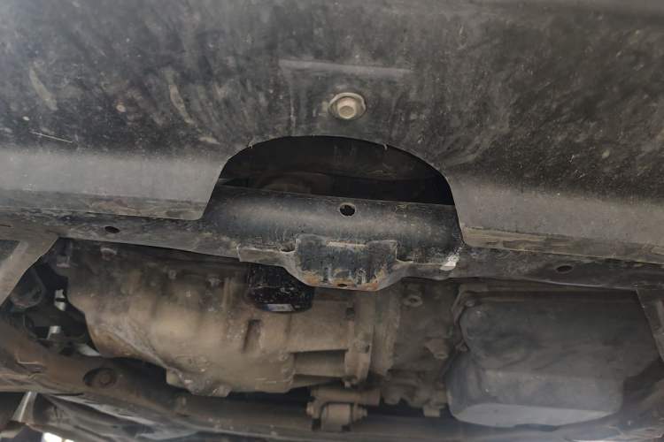 Used Bestune X80 2015 2.0L automatic comfort version Chassis Front