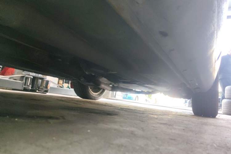 Used Bestune X80 2015 2.0L Manual Luxury Edition Chassis Front Left