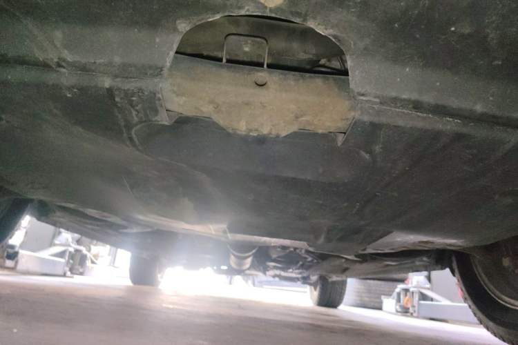 Used Bestune X80 2015 2.0L Manual Luxury Edition Chassis Front
