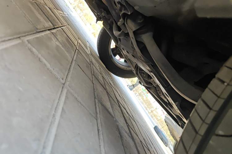 Used Bestune X80 2015 2.0L Manual Comfort 2nd Anniversary Edition Chassis Front Right