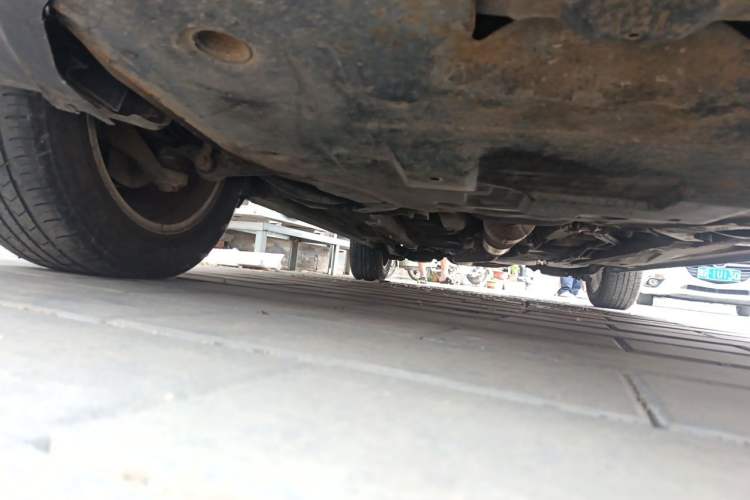 Used Bestune X80 2015 2.0L Automatic Comfort Anniversary Edition Chassis Rear