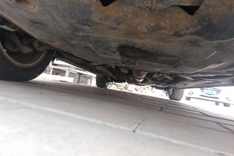 Used Bestune X80 2015 2.0L Automatic Comfort Anniversary Edition Chassis Rear Left