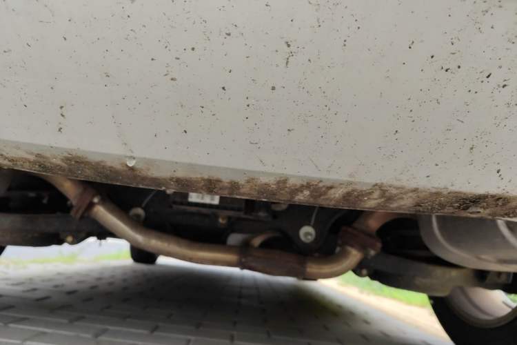 Used Bestune X80 2015 2.0L automatic luxury version Chassis Rear