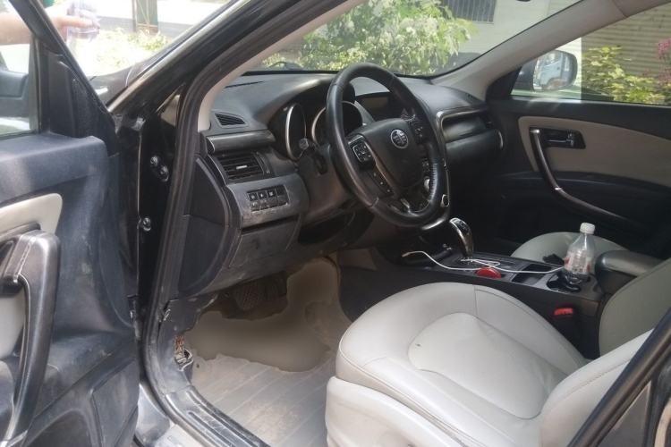 Used Bestune X80 2015 1.8T Automatic Luxury Model Driver Seat