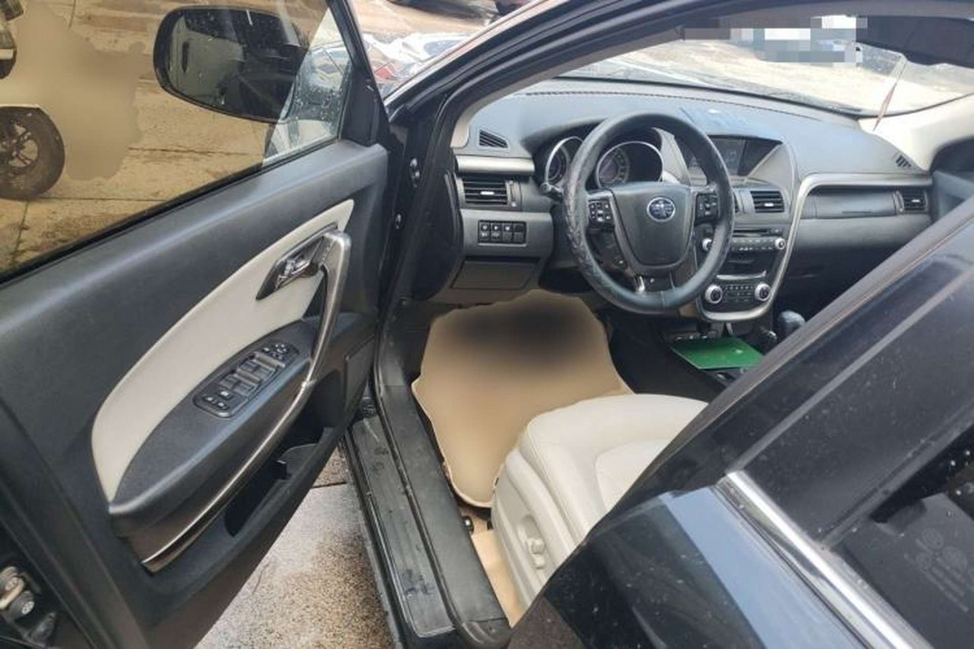 Used Bestune X80 2015 2.0L Manual Luxury Edition Driver Seat