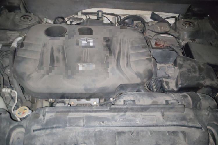 Used Bestune X80 2015 1.8T Automatic Luxury Model Engine Bay