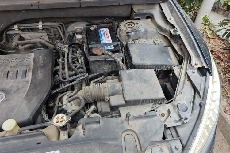 Used Bestune X80 2015 2.0L Automatic Comfort Anniversary Edition Engine Bay Left