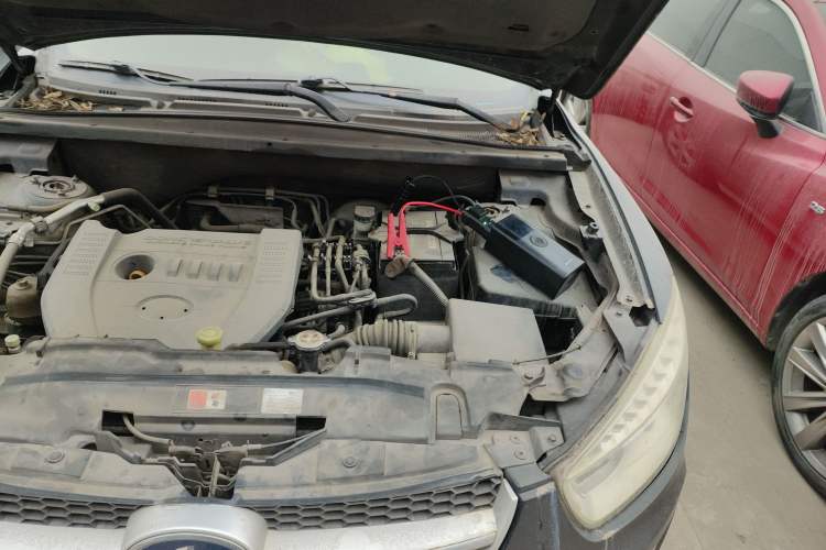 Used Bestune X80 2015 2.0L Automatic Comfort Anniversary Edition Engine Bay Left