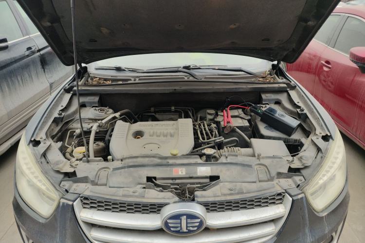 Used Bestune X80 2015 2.0L Automatic Comfort Anniversary Edition Engine Bay