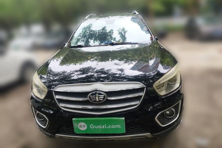 Used Bestune X80 2015 2.0L automatic luxury version Front