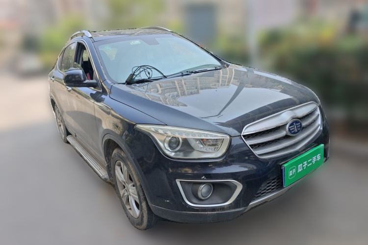 Used Bestune X80 2015 2.0L Automatic Comfort Anniversary Edition Front Right 45 Deg