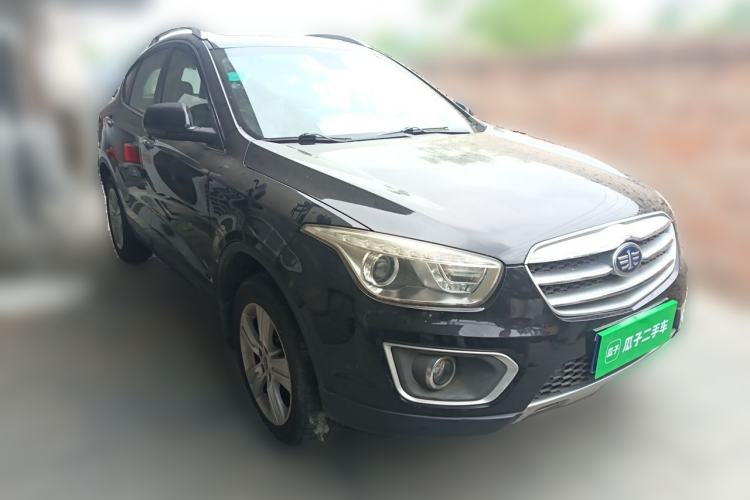 Used Bestune X80 2015 2.0L Automatic Comfort Anniversary Edition Front Right 45 Deg