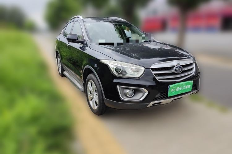 Used Bestune X80 2015 2.0L automatic luxury version Front Right 45 Deg