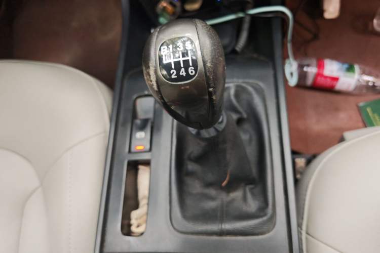 Used Bestune X80 2015 2.0L Manual Luxury Edition Gear Lever