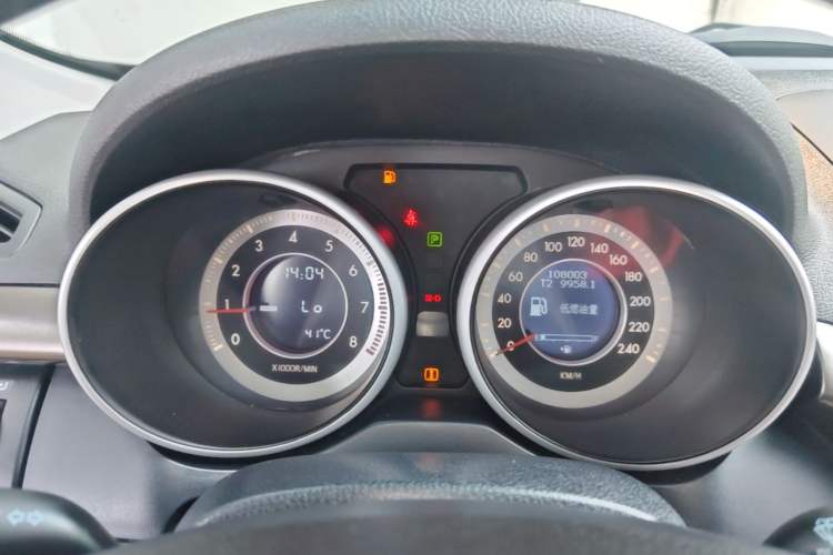 Used Bestune X80 2015 1.8T Automatic Luxury Model Instrument Cluster