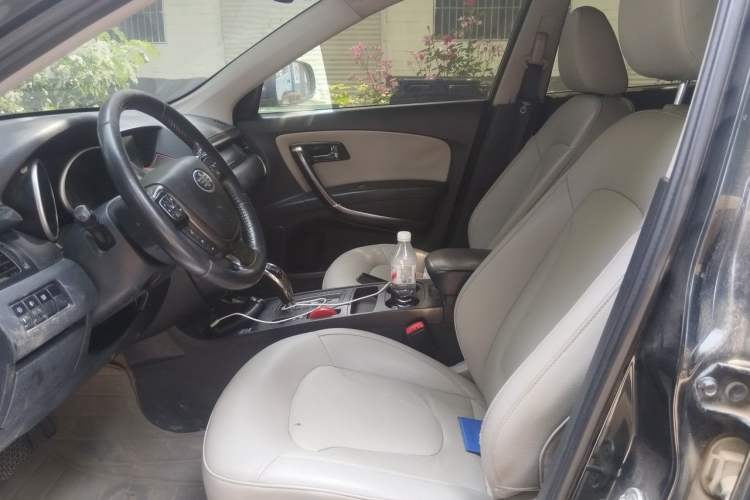 Used Bestune X80 2015 1.8T Automatic Luxury Model Left Front Seat