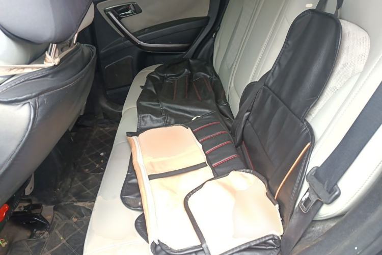 Used Bestune X80 2015 2.0L Automatic Comfort Anniversary Edition Left Rear Seat