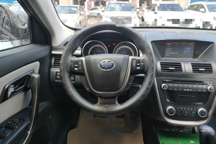Used Bestune X80 2015 2.0L Manual Luxury Edition Steering Wheel