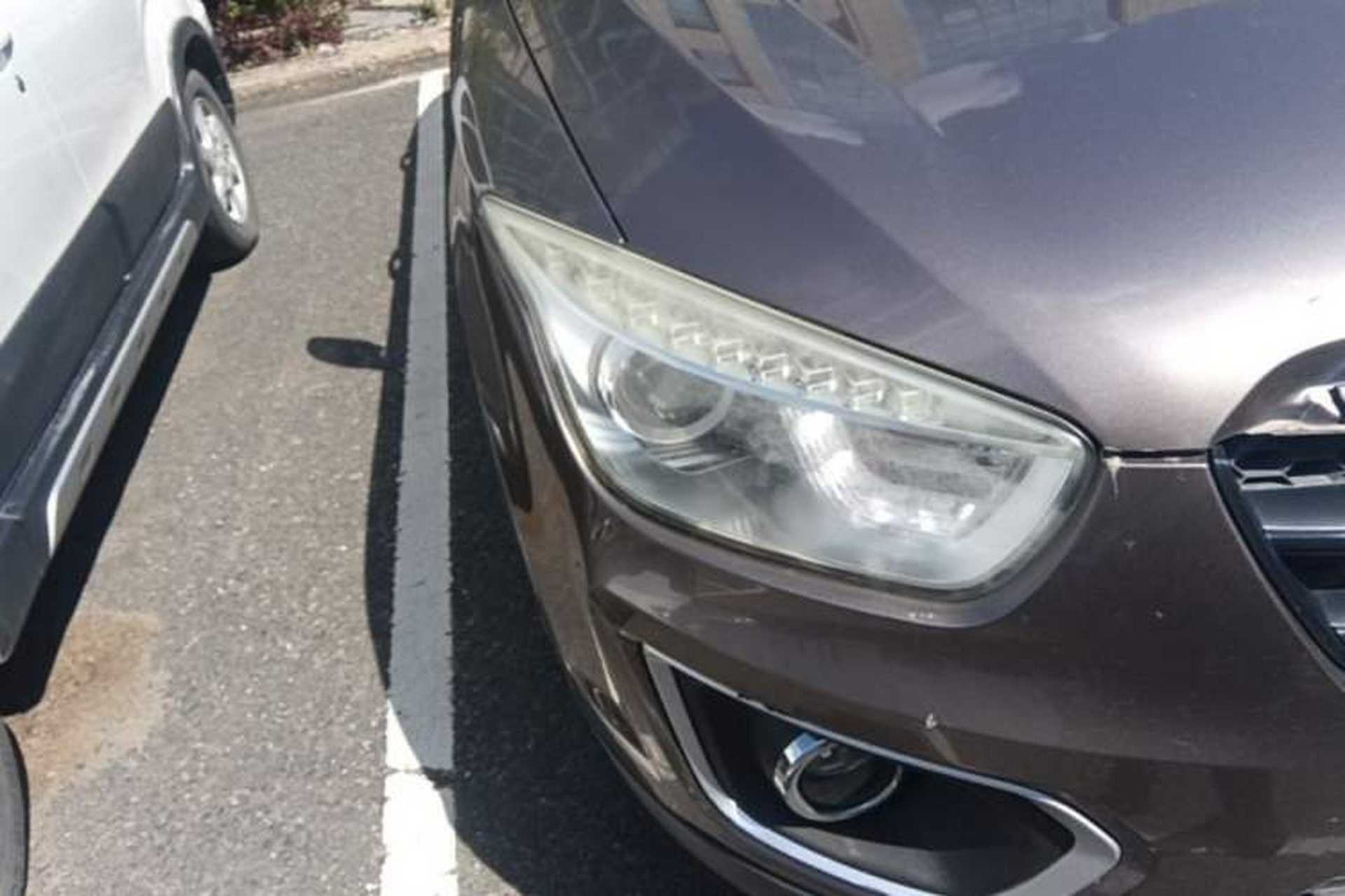 Used Bestune X80 2015 2.0L automatic luxury version Right Front Headlight