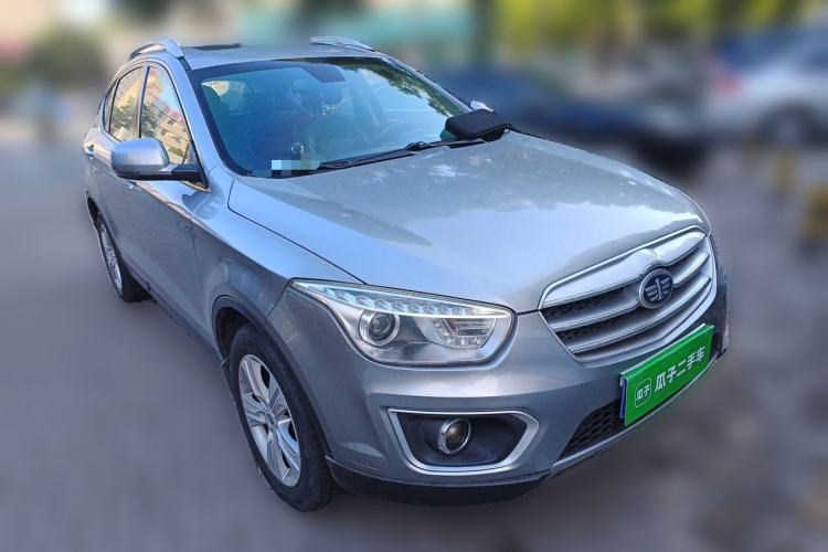 Used Bestune X80 2015 1.8T Automatic Luxury Model Front Right 45 Deg
