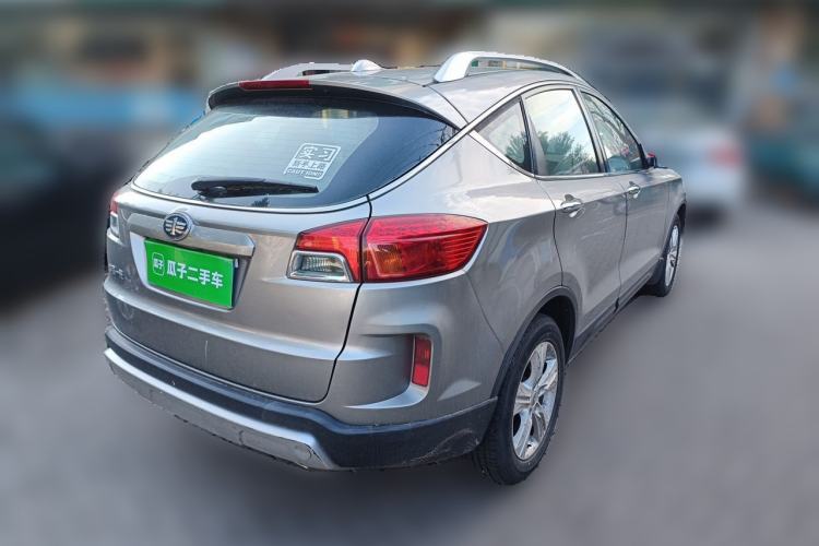 Used Bestune X80 2015 1.8T Automatic Luxury Model Rear Right 45 Deg