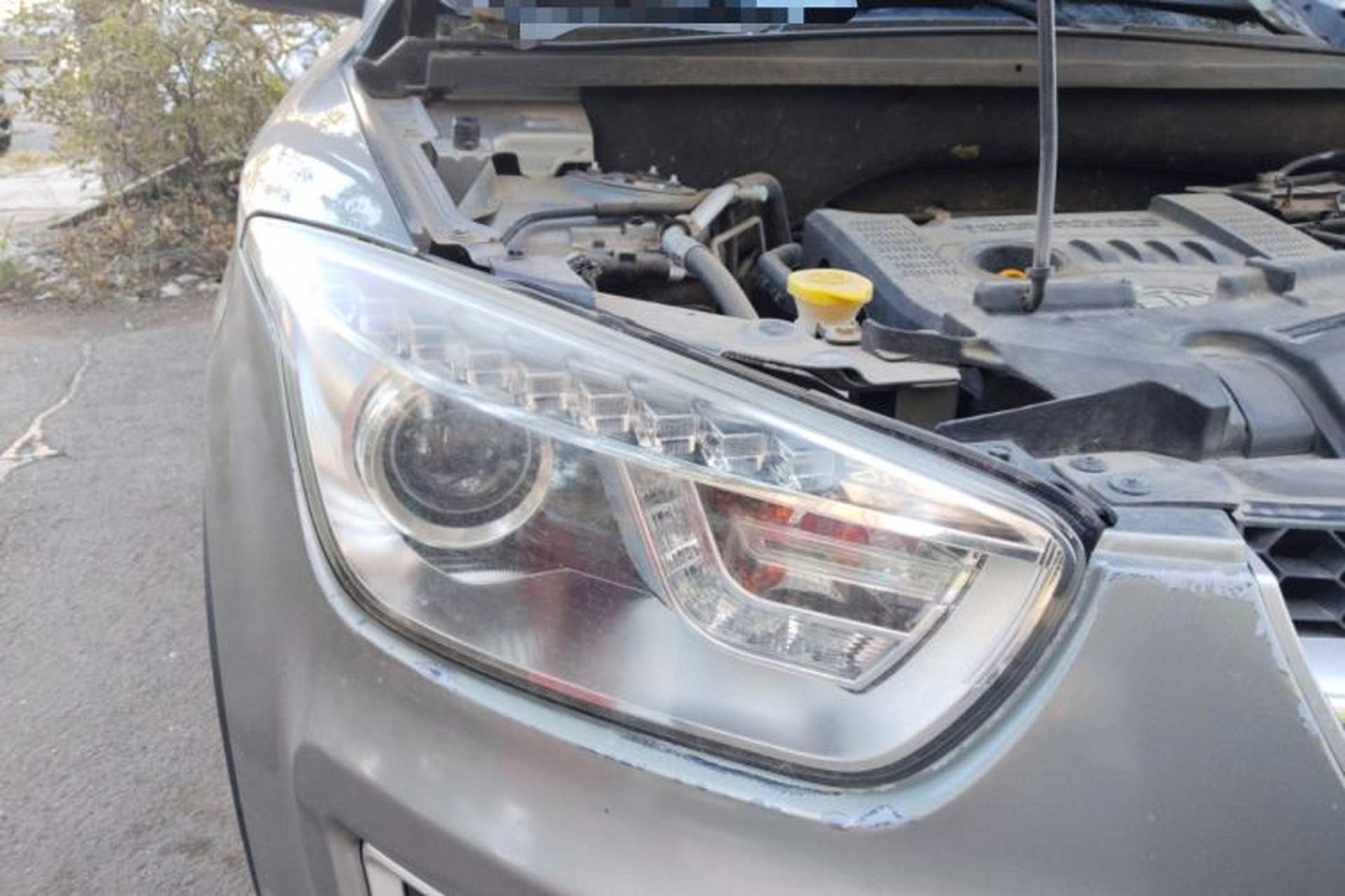Used Bestune X80 2015 2.0L Automatic Comfort Anniversary Edition Right Front Headlight