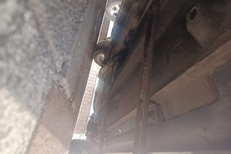Used Bestune X80 2015 2.0L Automatic Comfort Anniversary Edition Chassis Front Left