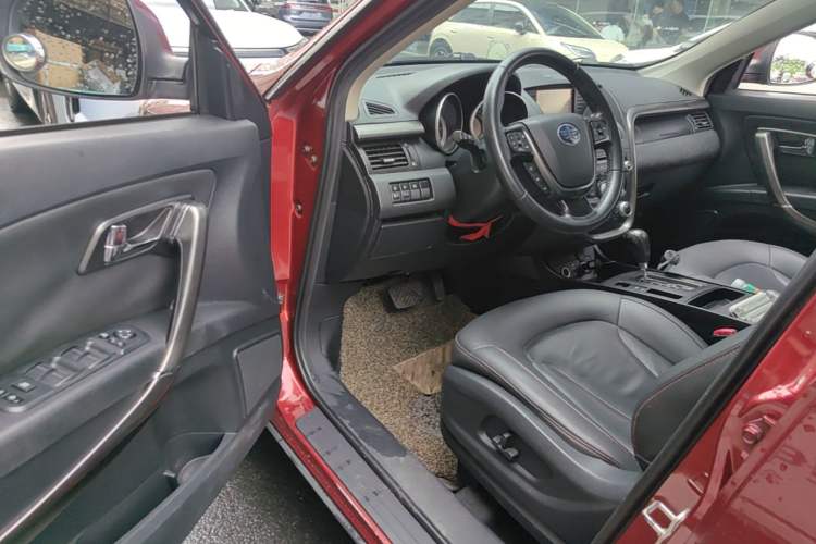 Used Bestune X80 2015 2.0L automatic luxury version Driver Seat