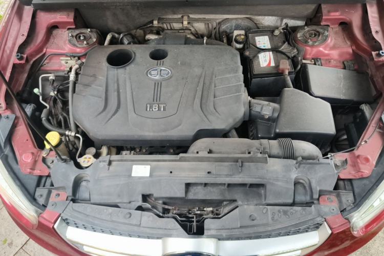 Used Bestune X80 2015 1.8T Automatic Luxury Model Engine Bay
