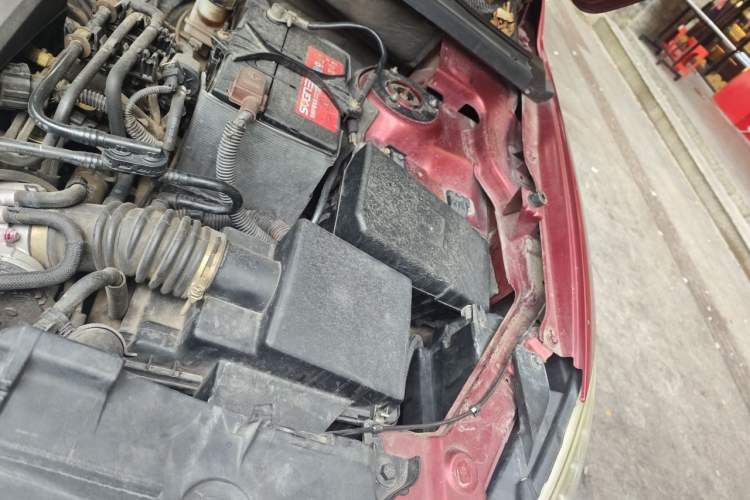 Used Bestune X80 2015 2.0L Automatic Comfort Anniversary Edition Engine Bay Left