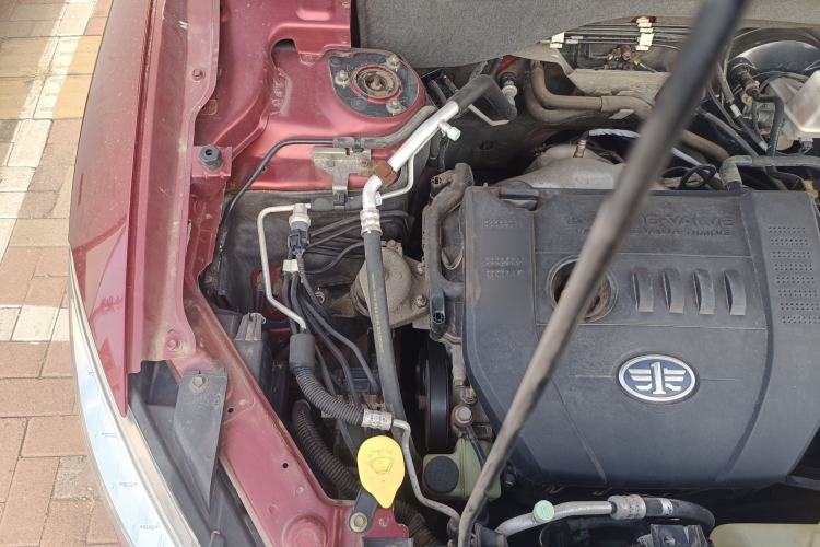 Used Bestune X80 2015 2.0L Automatic Comfort Anniversary Edition Engine Bay Right