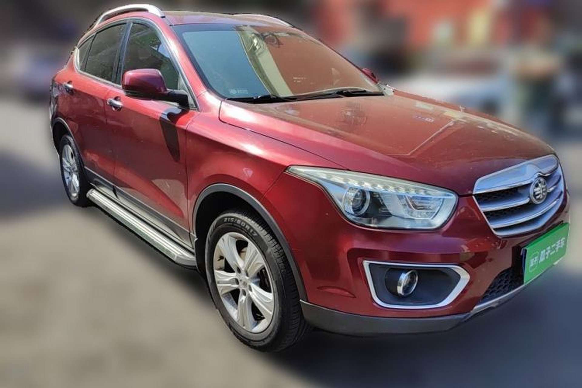 Used Bestune X80 2015 2.0L Automatic Comfort Anniversary Edition Front Right 45 Deg