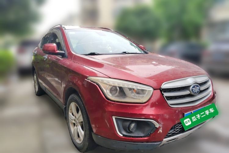 Used Bestune X80 2015 1.8T Automatic Luxury Model Front Right 45 Deg