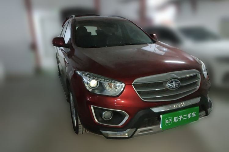 Used Bestune X80 2015 2.0L automatic luxury version Front Right 45 Deg