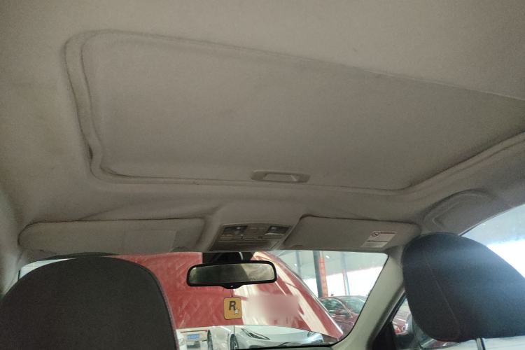Used Bestune X80 2015 2.0L Manual Comfort 2nd Anniversary Edition Headliner