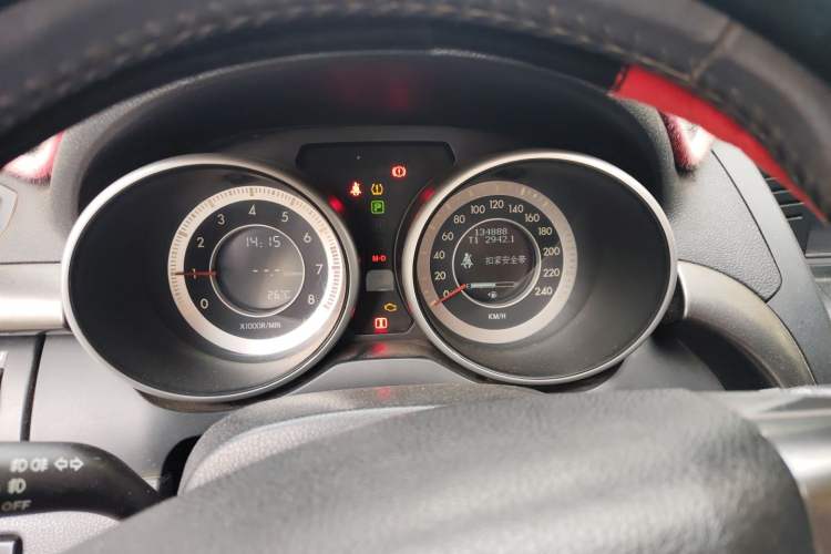 Used Bestune X80 2015 1.8T Automatic Luxury Model Instrument Cluster