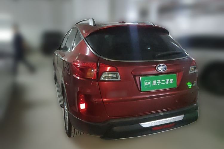 Used Bestune X80 2015 2.0L automatic luxury version Rear Left 45 Deg