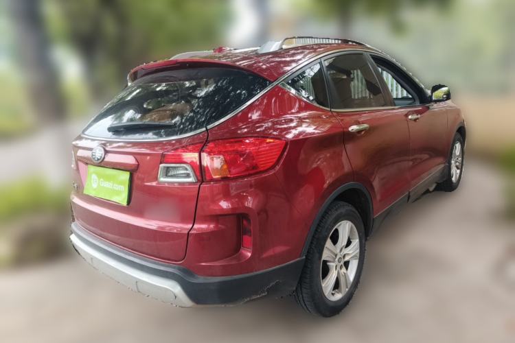 Used Bestune X80 2015 1.8T Automatic Luxury Model Rear Right 45 Deg