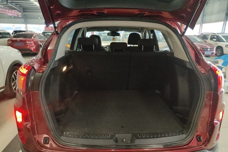 Used Bestune X80 2015 2.0L Manual Comfort 2nd Anniversary Edition Trunk