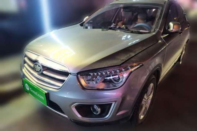 Used Bestune X80 2015 2.0L automatic luxury version