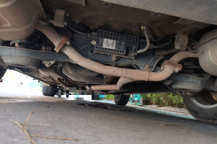 Used Bestune X80 2015 2.0L automatic luxury version Chassis Rear