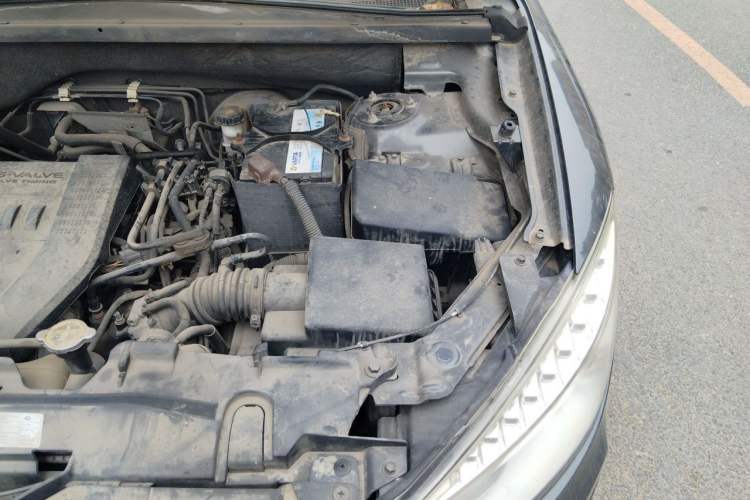 Used Bestune X80 2015 2.0L Automatic Comfort Anniversary Edition Engine Bay Left