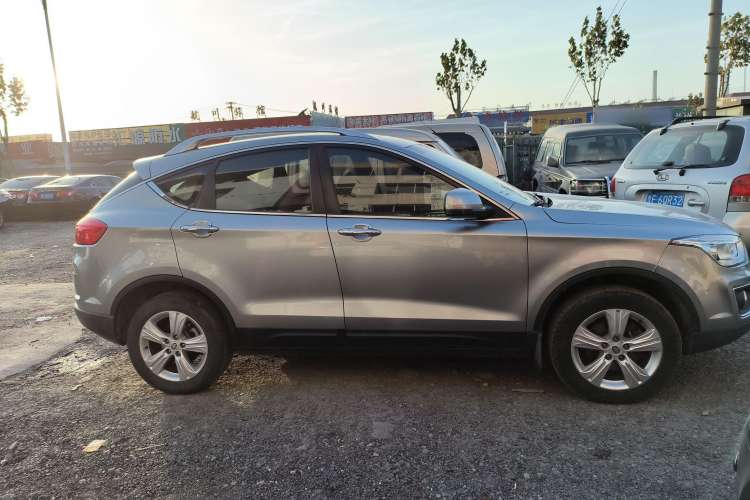 Used Bestune X80 2015 2.0L Automatic Comfort Anniversary Edition Exterior 2