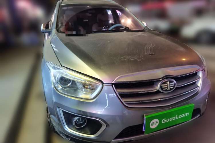 Used Bestune X80 2015 2.0L automatic luxury version Front Right 45 Deg